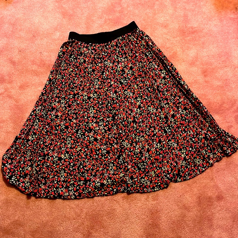EUC Maurice’s Floral Skirt